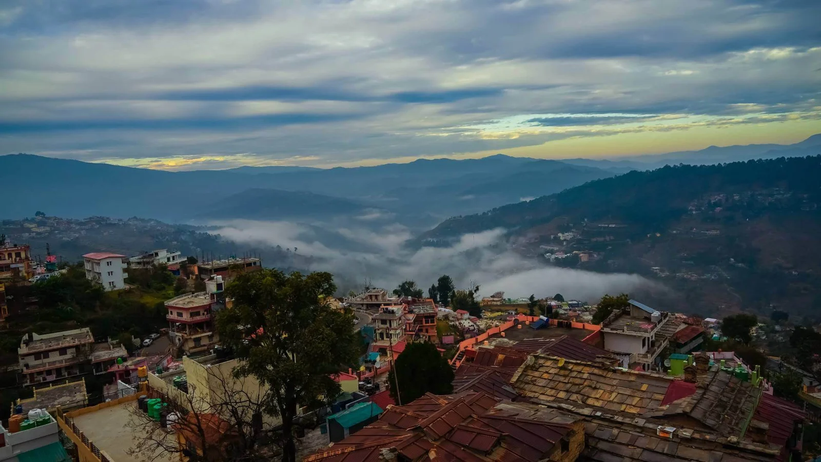 Almora — photo 1