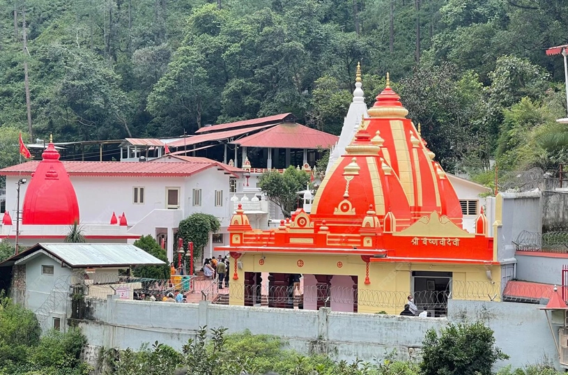 Neem Karoli Baba, Kainchi Dham — photo 1