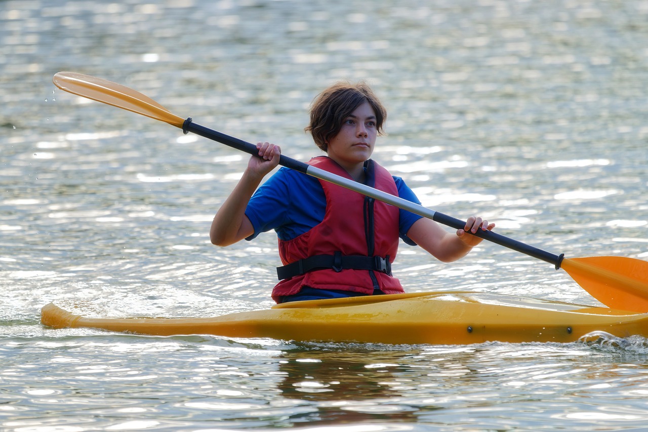 Kayaking in Tungabhadra River, Karnataka — photo 1