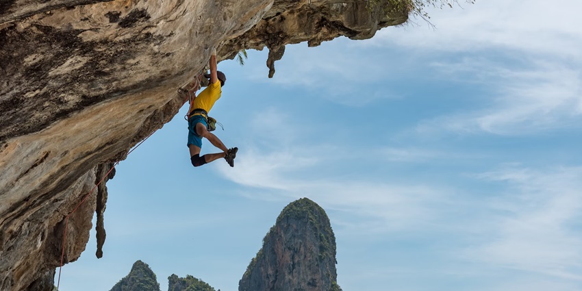 Rock climbing on Shey Rock (Ladakh) — photo 1