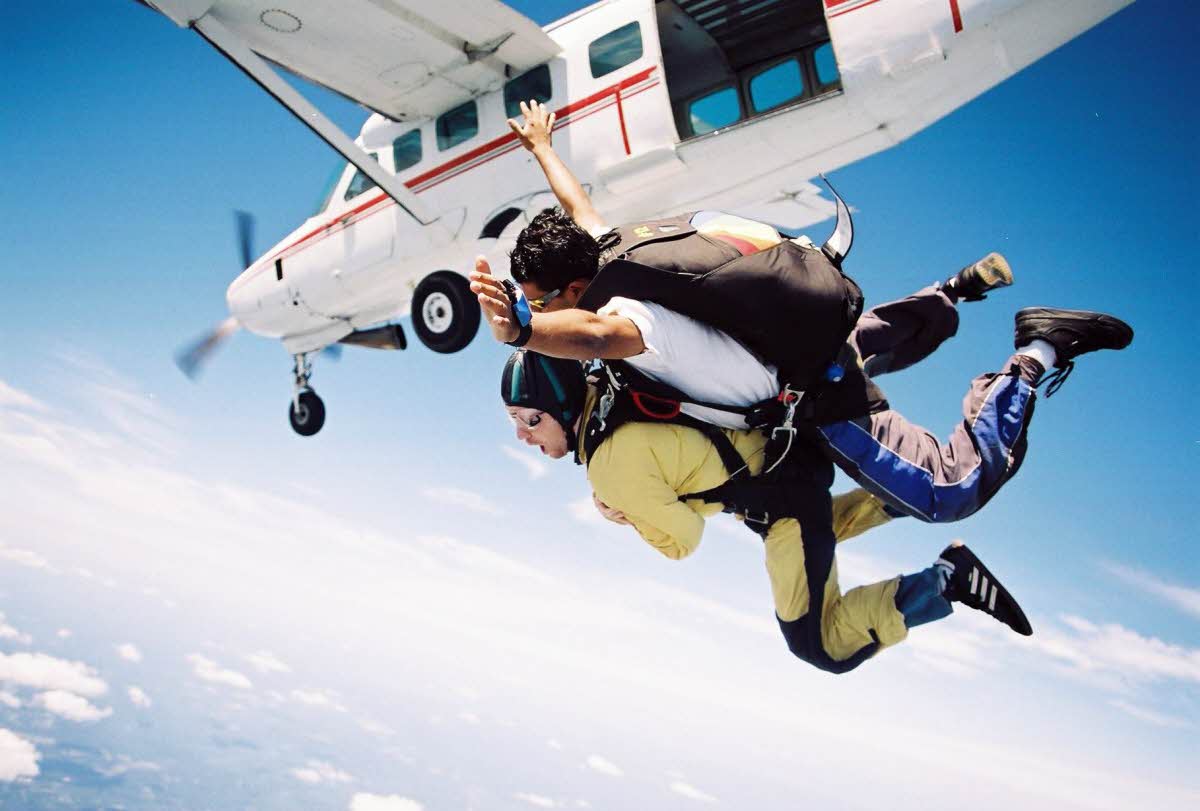 Skydiving in Deesa, Gujarat — photo 1